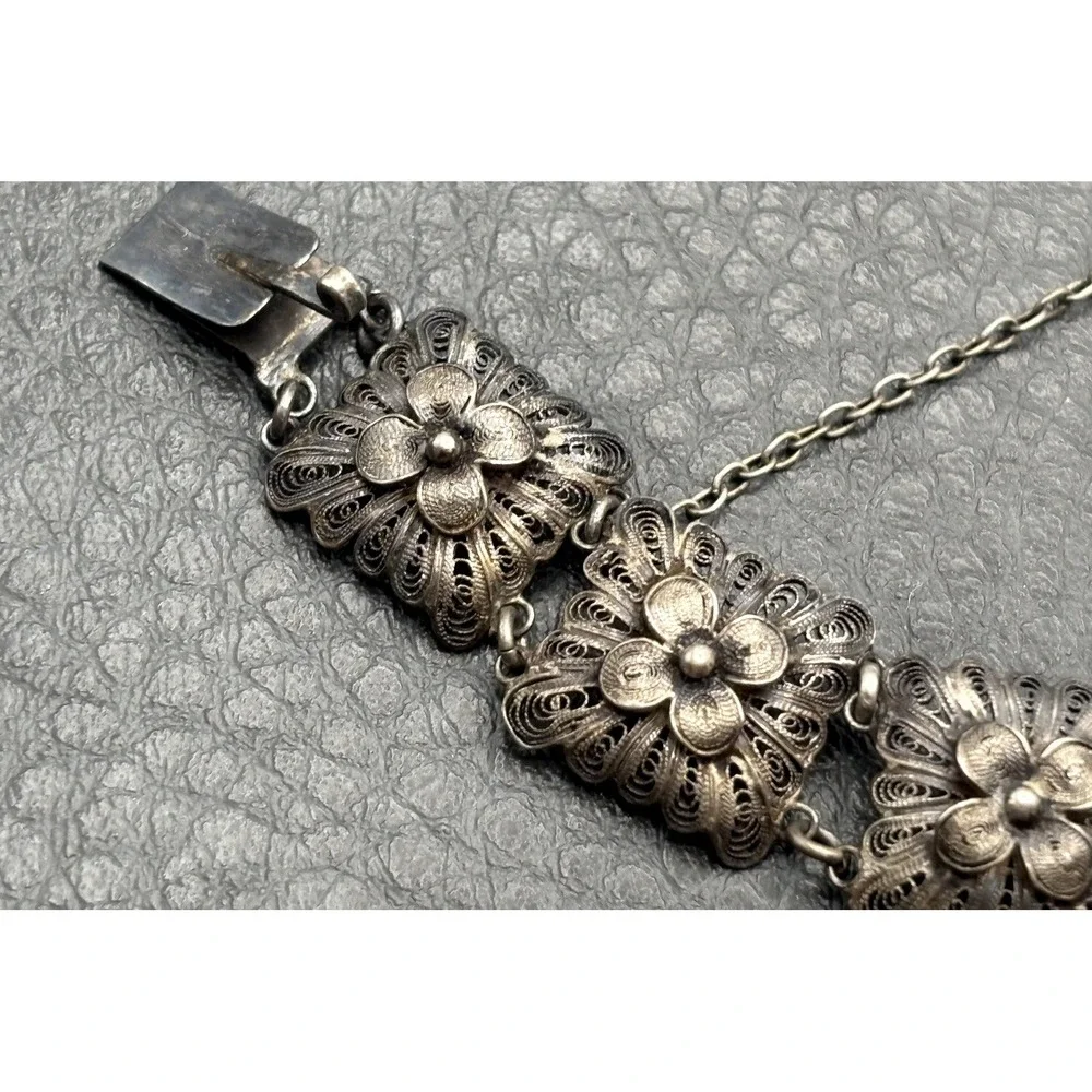 Vintage Art Deco 800 Silver Filigree Flower Panel Bracelet Silver 6.5